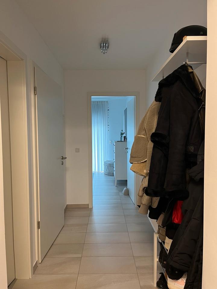 Thumbnail-5 Zimmer Wohnung, Küche, 2 Bäder, 112 qm, große TerrasseGarten