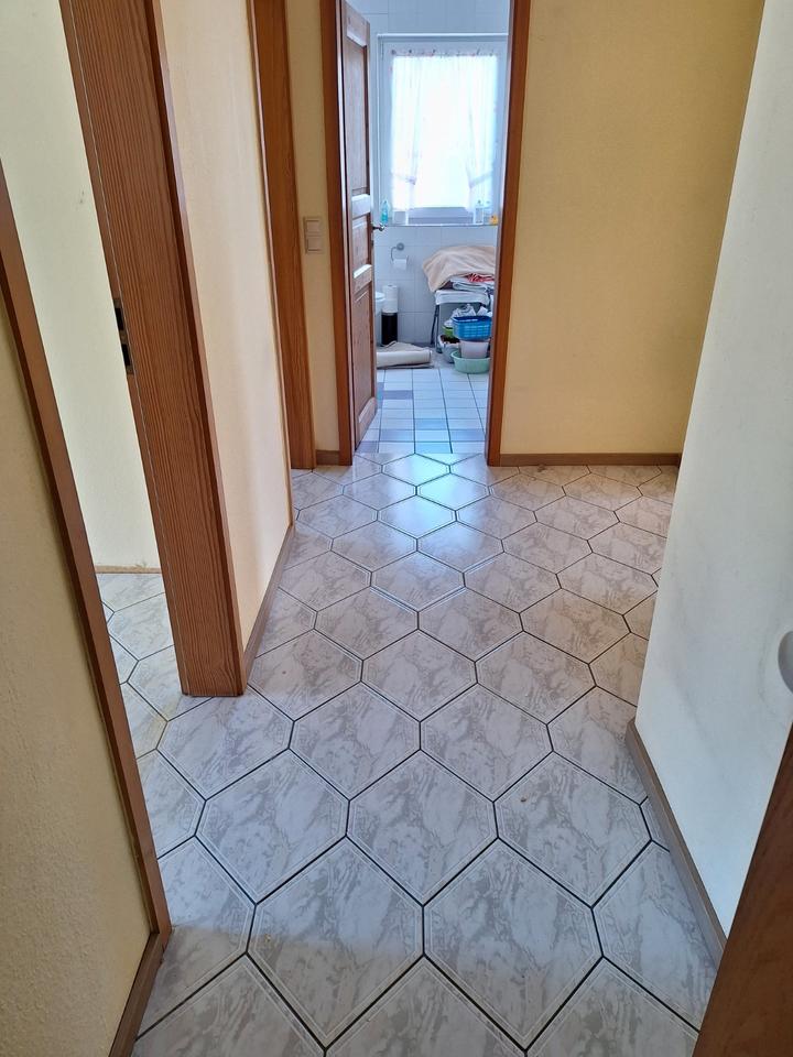 Thumbnail-Kleine 3 Zimmer Wohnung