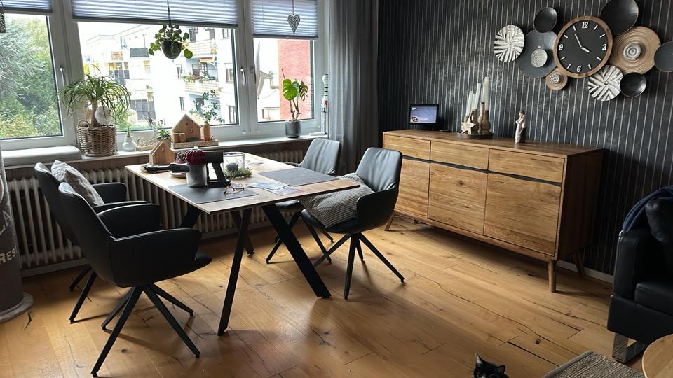 Thumbnail-3-ZKB, Balkon, Klima, Küche, Parkett, KFZ-Stellplatz