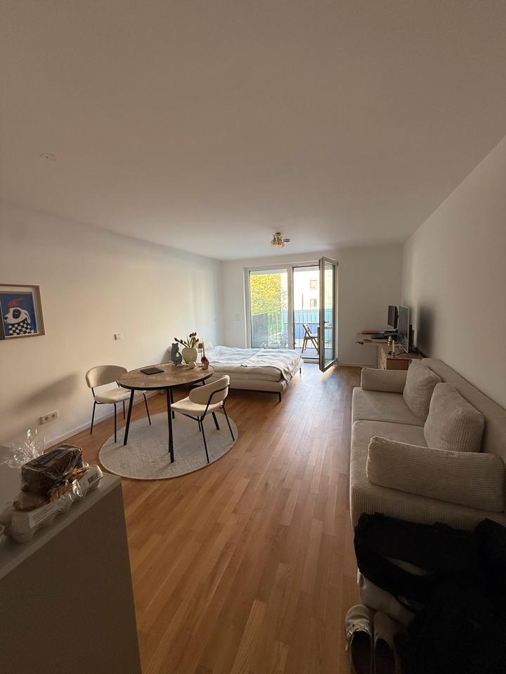 Thumbnail-Helle 1-Zimmer-Wohnung mit Balkon | Neubau | Obersendling