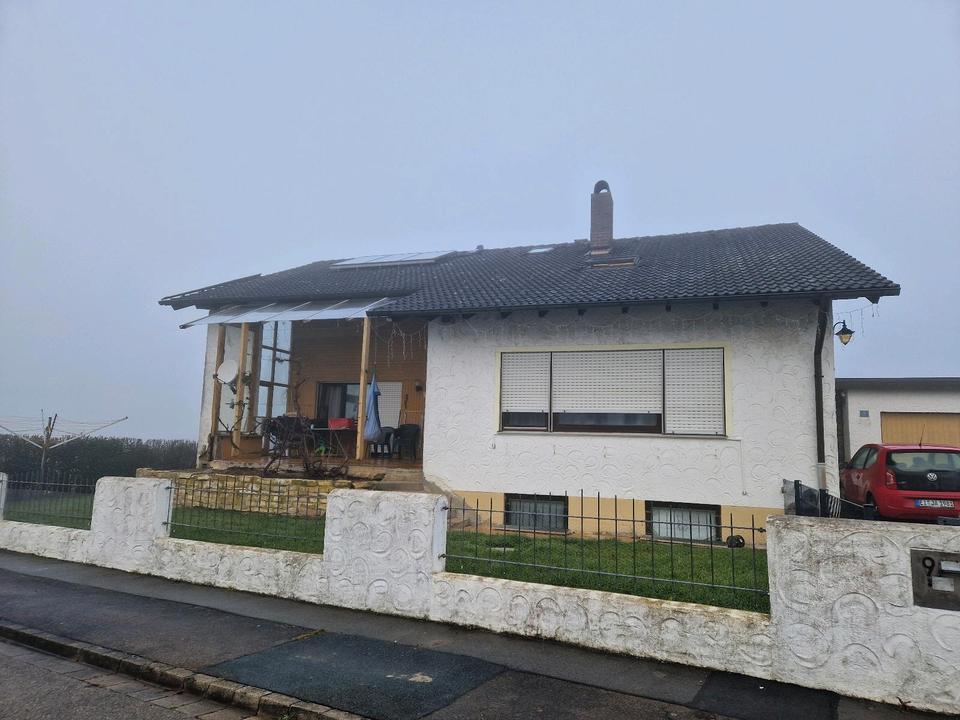 Thumbnail-Zweifamilienhaus mit Einliegerwohnung