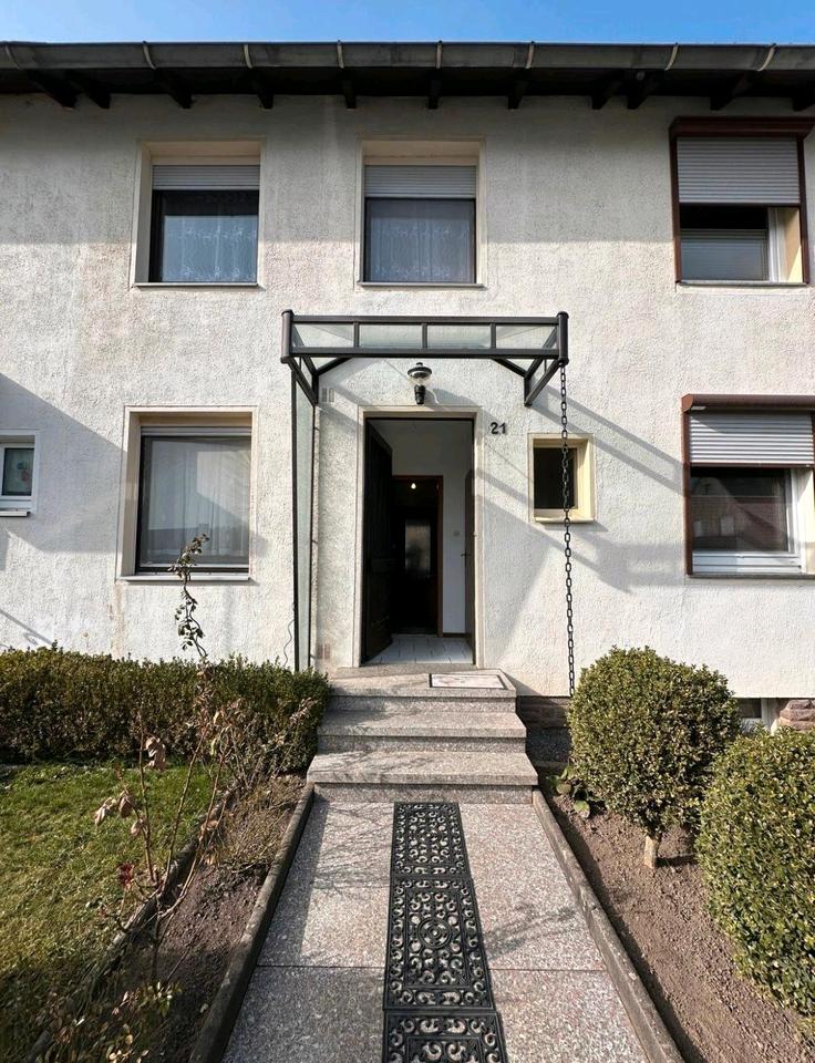 Thumbnail-Einfamilien-Rheinhaus in Stadtoldendorf