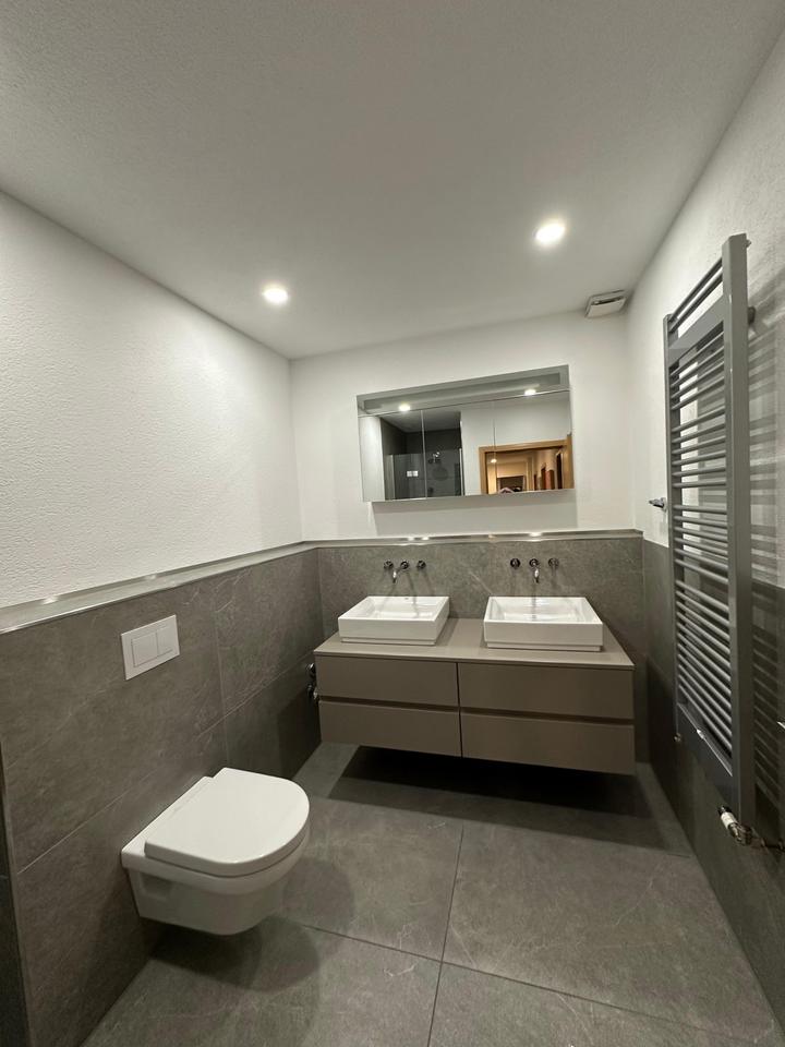 Thumbnail-4-Zimmerwohnung hochwertig saniert mit hochwertiger Einbauküche