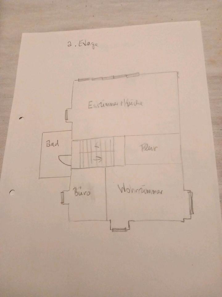 Thumbnail-5 Zimmer Wohnung im 2. OG in Homberg Ohm