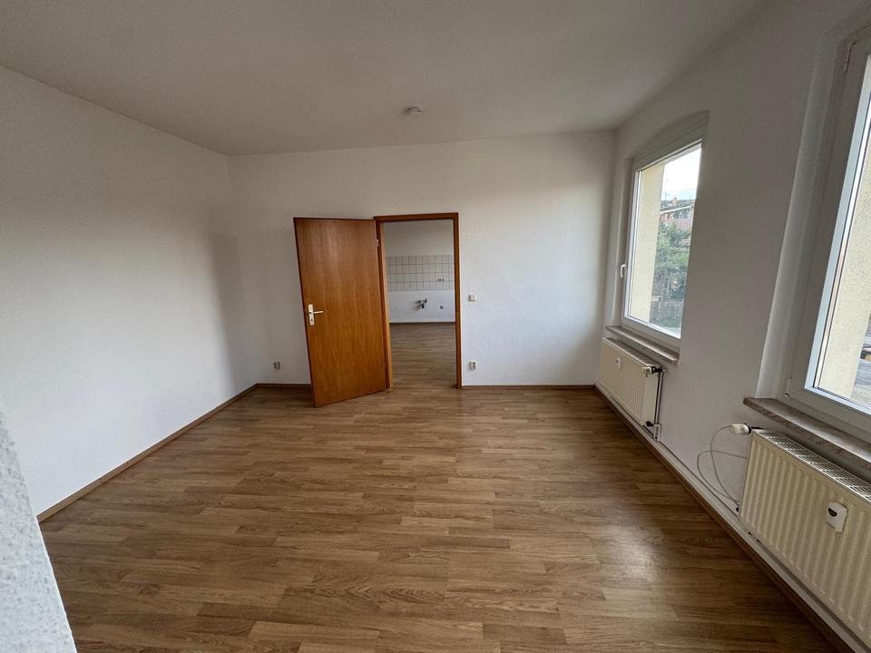 Thumbnail-Schöne 1-Raum-Wohnung mit Tageslichtbad in ruhiger Lage – Apolda