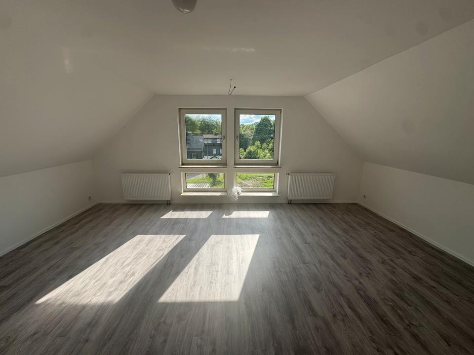 Thumbnail-Moderne, helle 3,5 Zimmer-Wohnung in Top-Lage