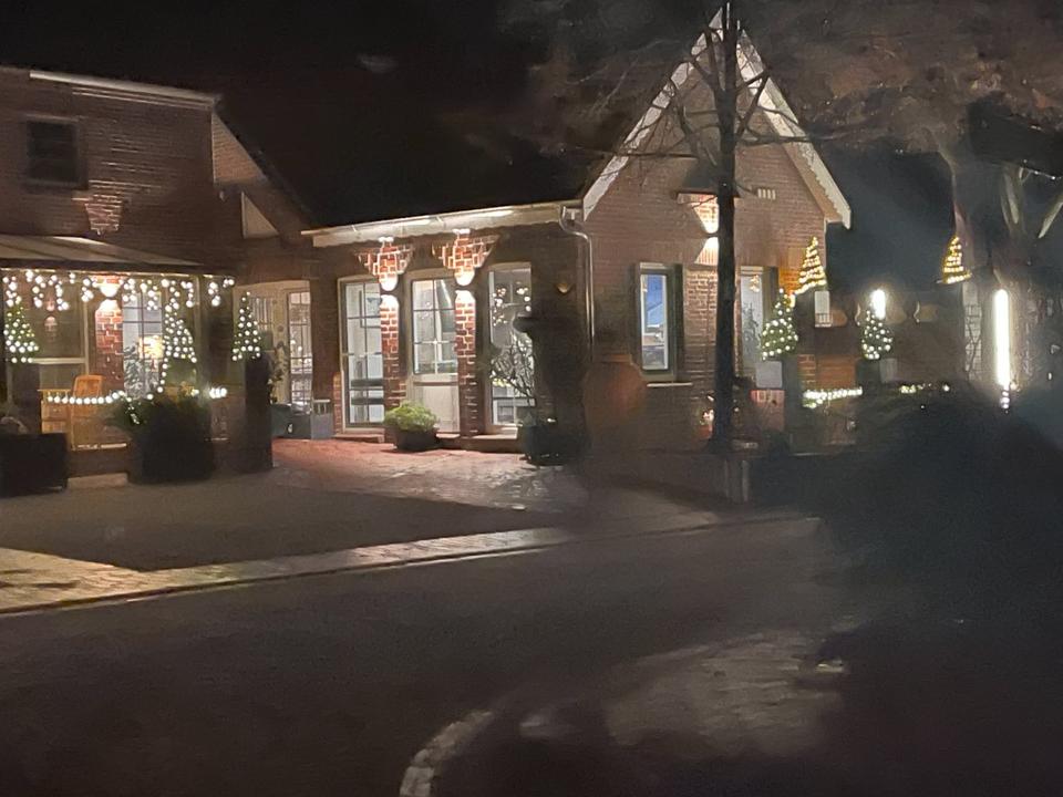 Thumbnail-Aus privatem Portfolio: 6-Familienhaus nach Sanierung 2.257 m²