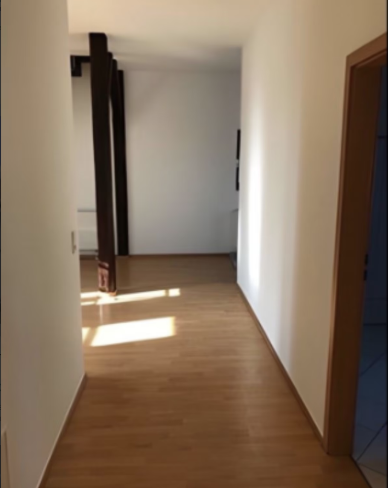 Thumbnail-4-Zimmer Maisonette- Wohnung in zentraler und ruhiger Lage