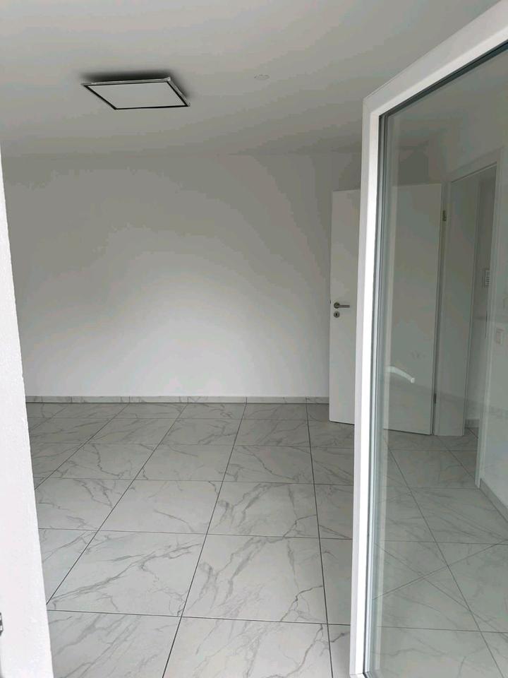 Thumbnail-In Obertraubling wird eine Wohnung vermietet.