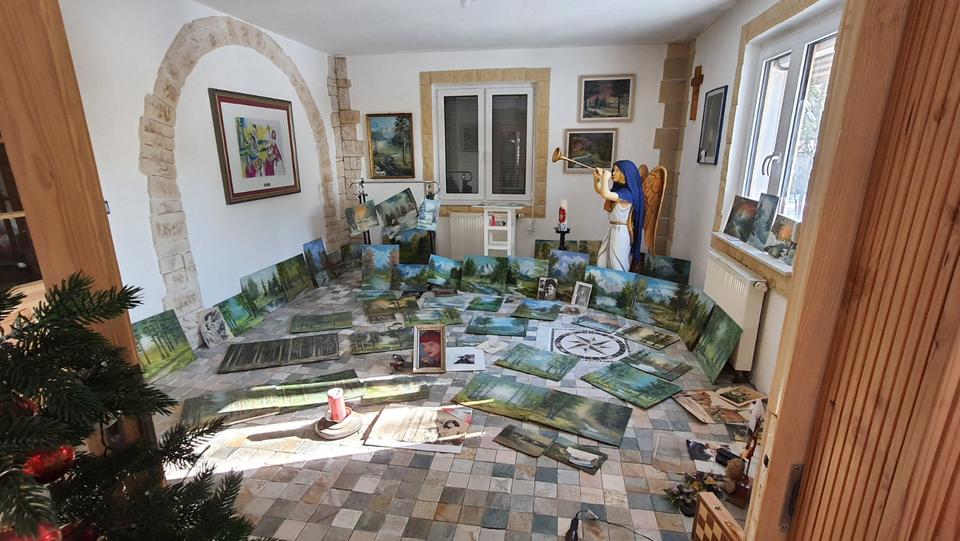 Thumbnail-Mietwohnung für Single oder Hausmeisterehepaar