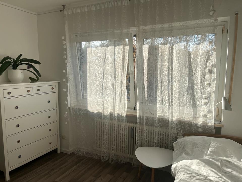 Thumbnail-Nette 2 Zimmer Wohnung mit großen Balkon