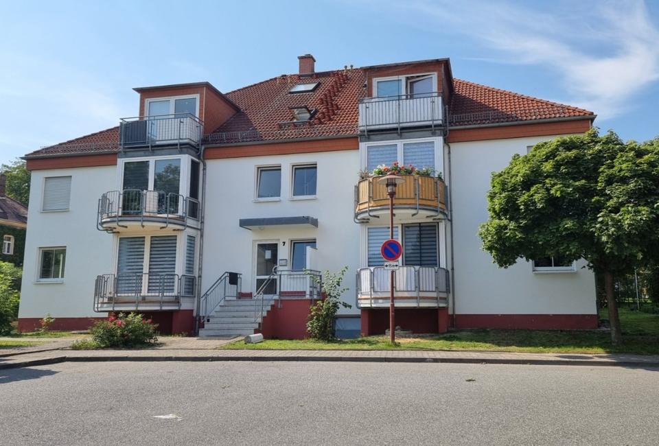 Thumbnail-Schönes Mehrfamilienhaus mit 12 Wohneinheiten zu verkaufen