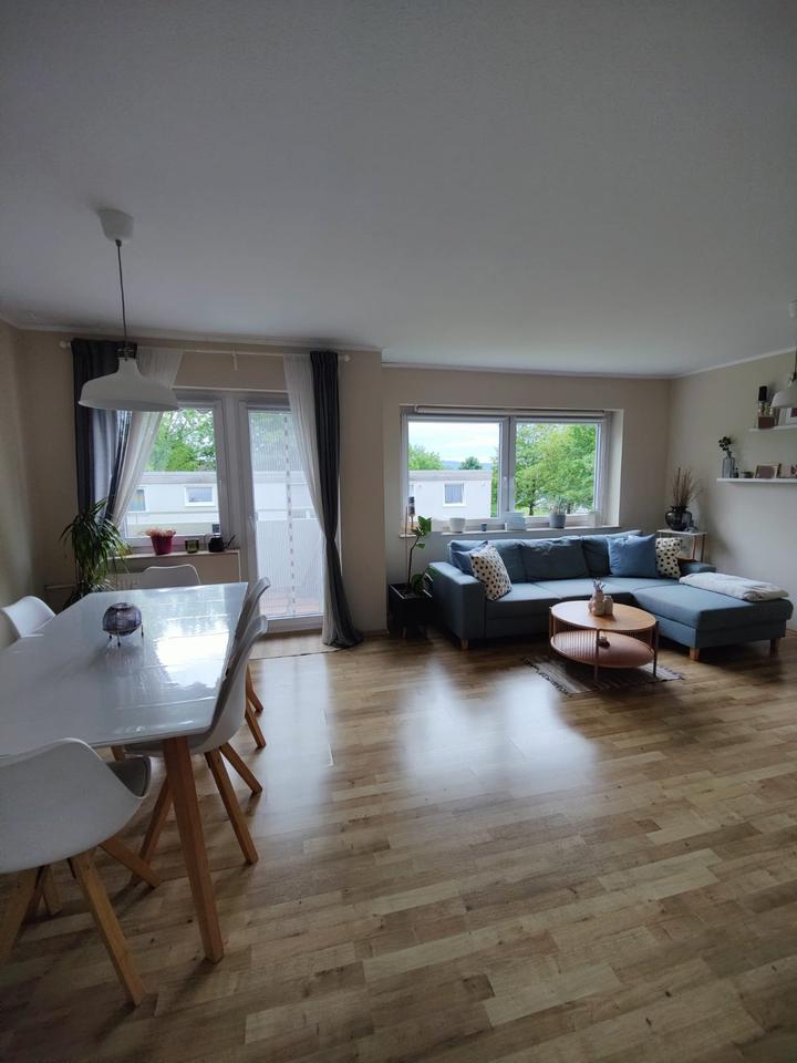 Thumbnail-Schöne, helle Eigentumswohnung mit Randlage - 3ZKB + Abstellraum