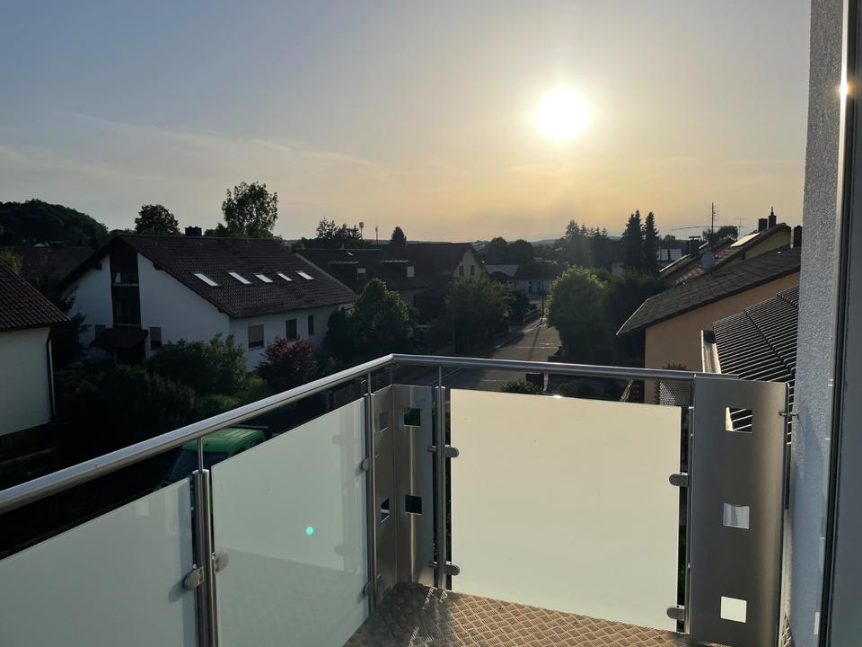Thumbnail-Moderne 3-Zimmer-Wohnung 75 m² mit Balkon in Fronberg
