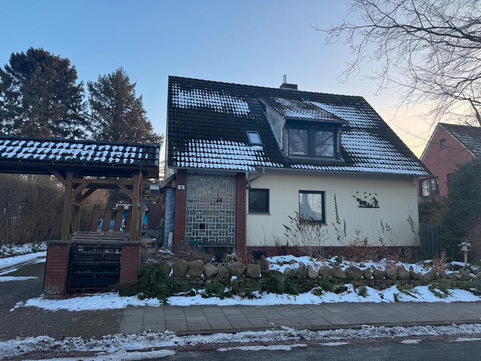 Thumbnail-Ein-Zweifamilienhaus von privat