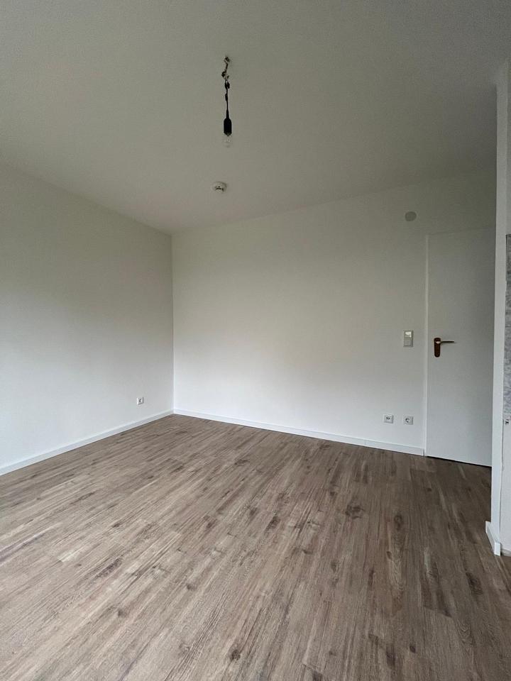 Thumbnail-1-Zimmer Wohnung Top Lage oberes Stadtgartenviertel zu vermieten