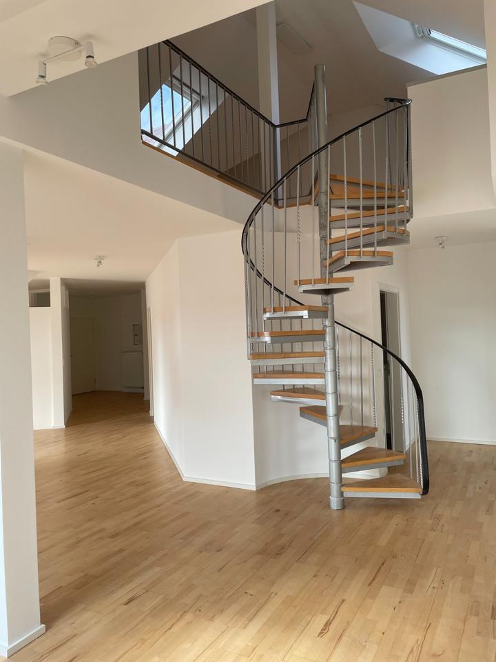 Thumbnail-Wunderschöne großzügige Dachgeschosswohnung im Herzen von Gifhorn