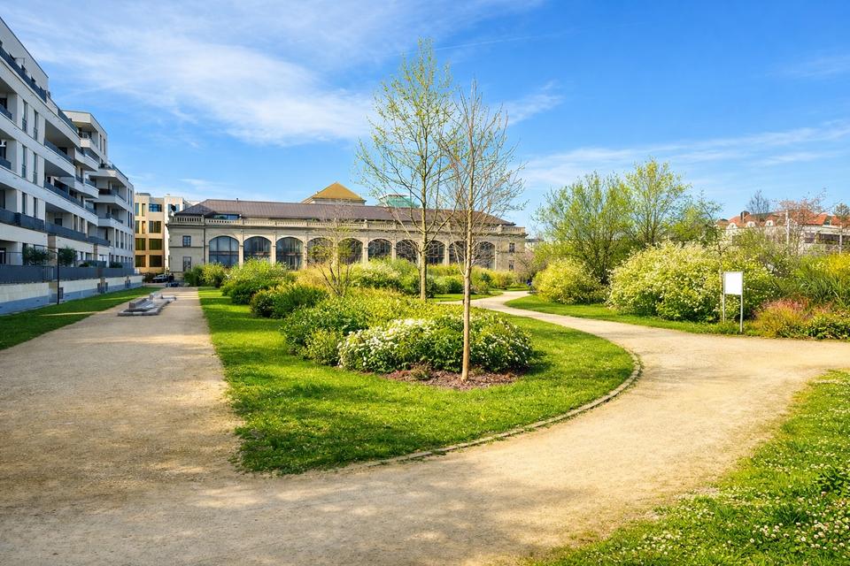 Thumbnail-Möblierte Wohnung mit Balkon, Residenz am Zwinger zu vermieten