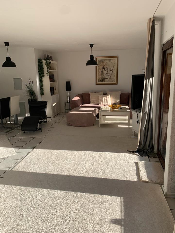 Thumbnail-3 Zimmer Wohnung mit Kamin, Balkon und EBK