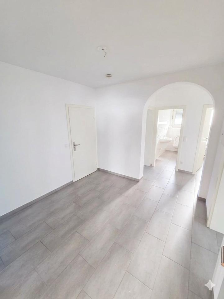 Thumbnail-Großzügiges Wohnerlebnis in Seitzenhahn: 130 m², saniertrenovier