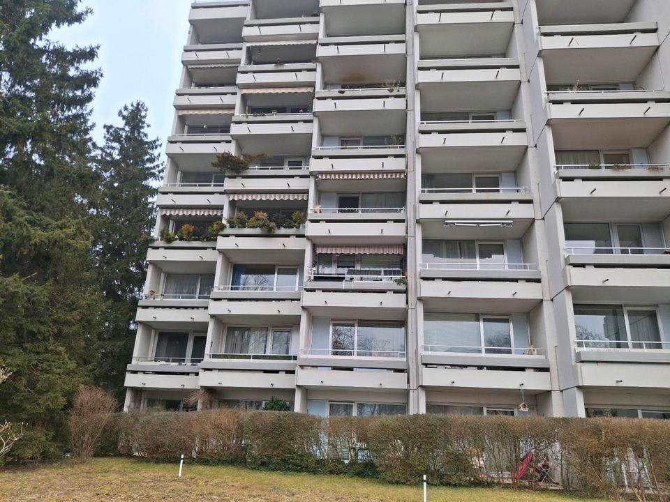 Thumbnail-Frisch renovierte 1-Zi Wohnung in FFB (mit Hausarbeit)