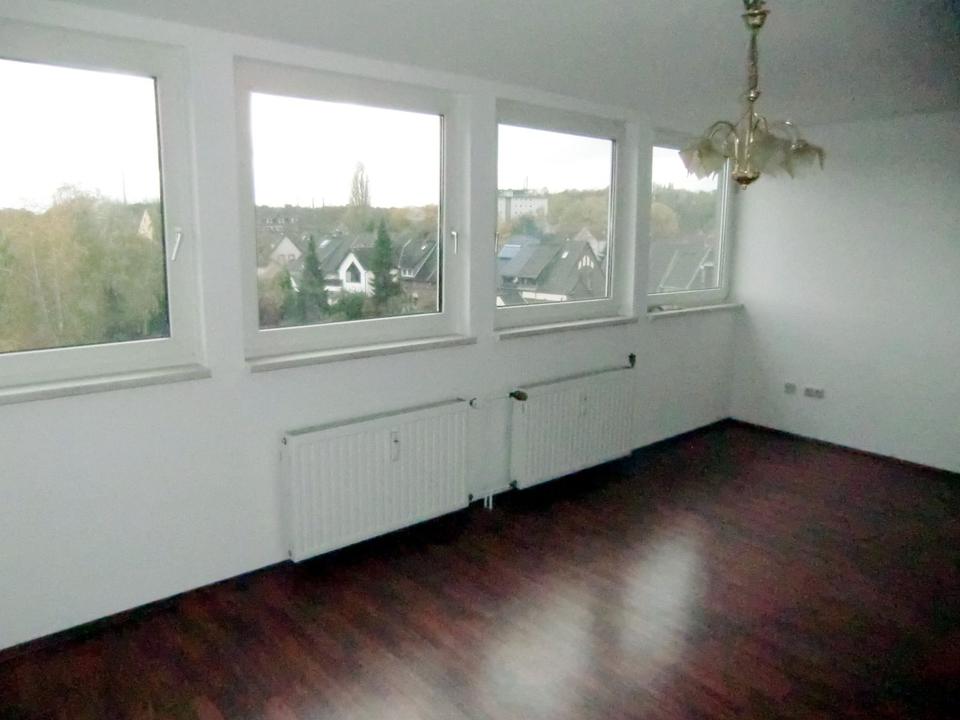 Thumbnail-Helle 2 12 Raum Wohnung, ca. 80 qm, DG, Gladbeck- Brauck