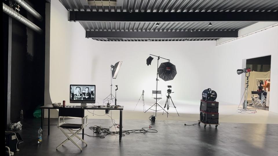 Thumbnail-Mietstudio Filmstudio Fotostudio Greenscreen Hohlkehle