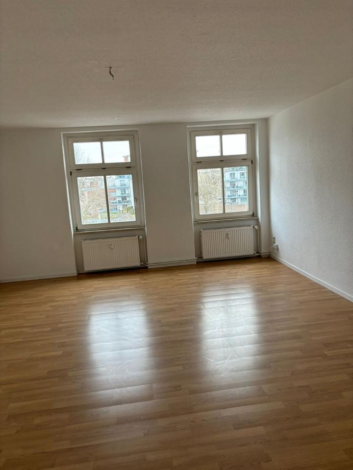 Thumbnail-4 Zimmerwohnung für WG oder Familie (Klosterbergestr. 26)