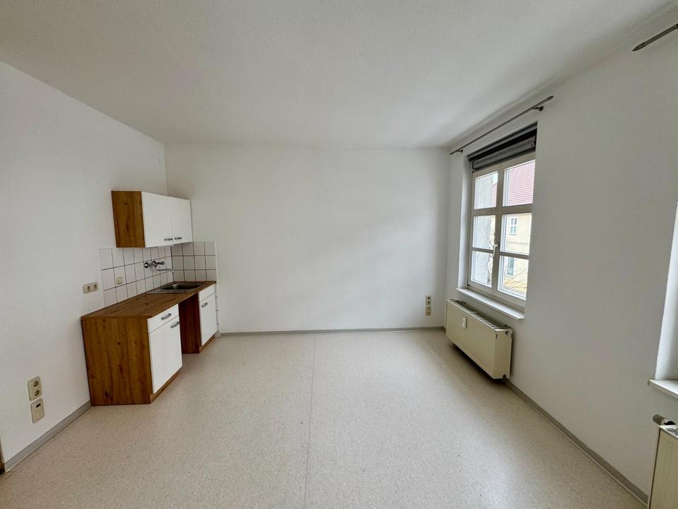 Thumbnail-Großzügige barrierefreie 1-Zimmerwohnung direkt am Marktplatz!