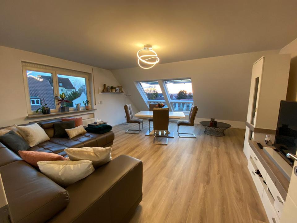Thumbnail-3 Zi. Wohnung mit Einbauküche in Bad Cannstatt - Im Geiger Gebiet