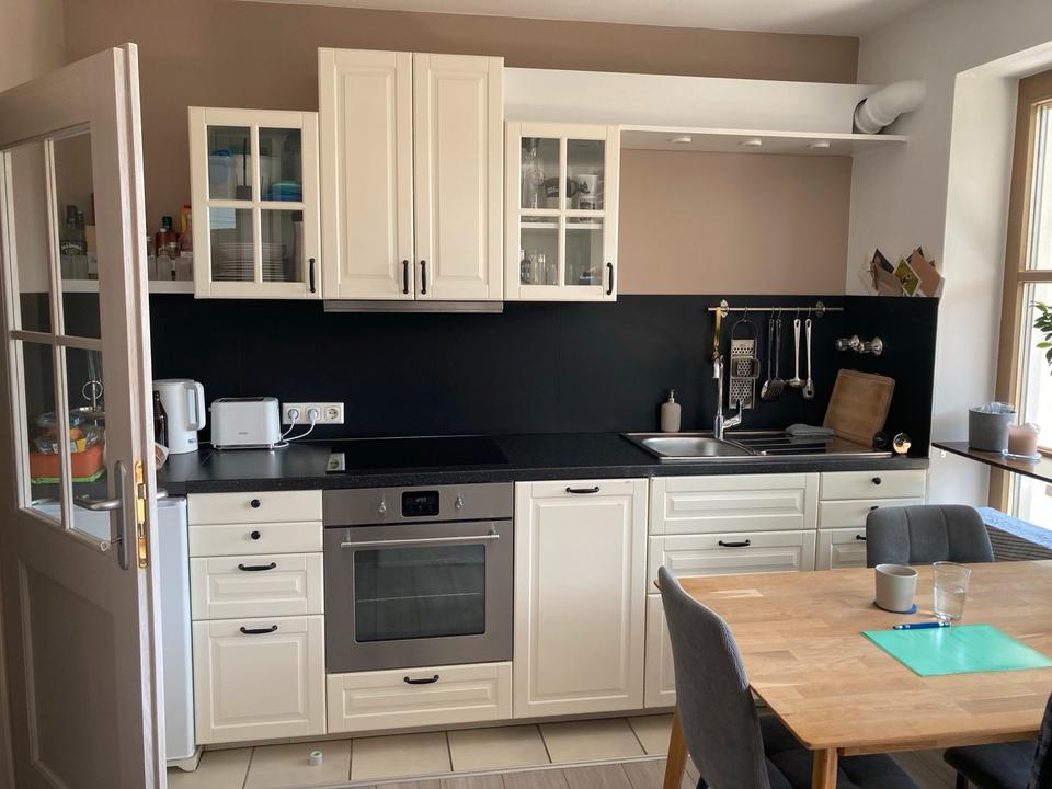 Thumbnail-Chice 1 Zimmer Wohnung 33 qm mit großem Südbakon