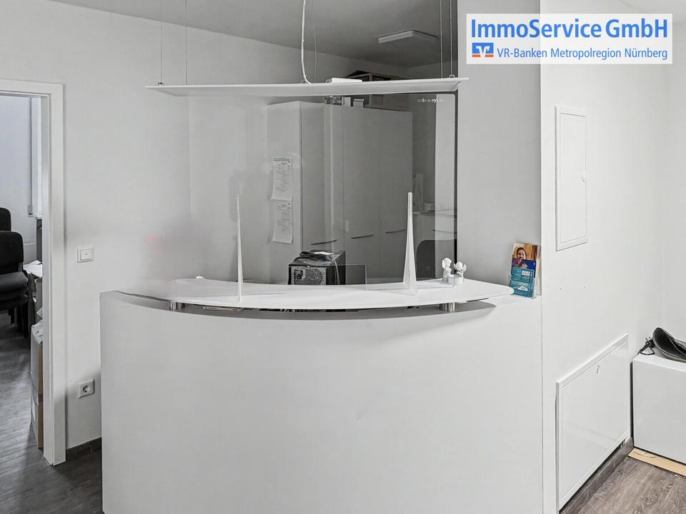 Thumbnail-Helle PraxisBüroräume auf ca. 99,44 m², in Nürnberg-Nord, zu vermieten!
