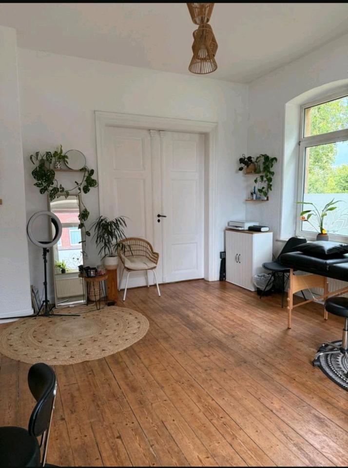 Thumbnail-BüroraumPraxisraum zur Untermiete in Psychotherapiepraxis