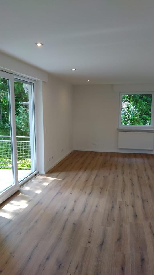 Thumbnail-3-Zi Wohnung, neu saniert 73qm Nähe SWR