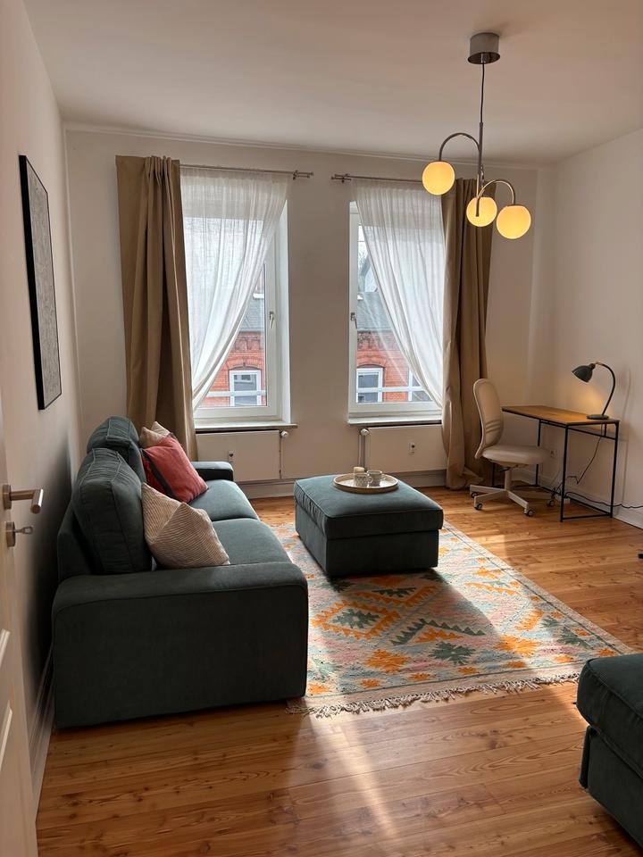 Thumbnail-Helle, stilvoll möblierte Wohnung