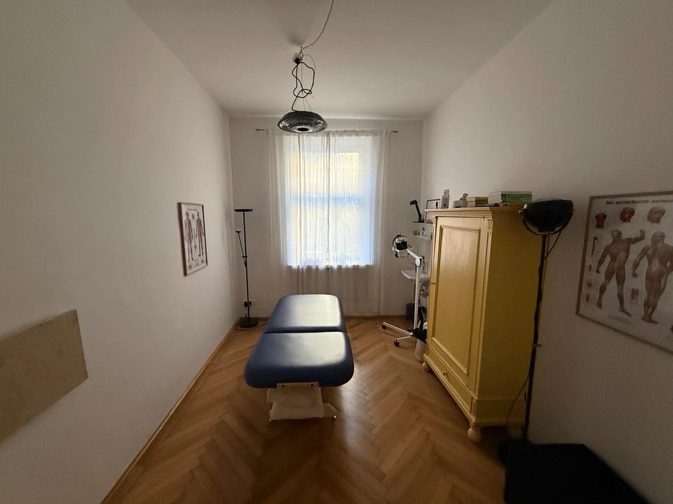 Thumbnail-Ruhiger & heller Therapie-, Praxisraum 15 qm in Schwabing