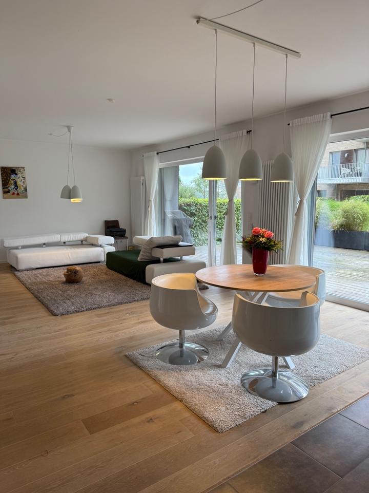 Thumbnail-Moderne 3-Zimmer-Wohnung (100qm) mit riesiger Terrasse (50qm)