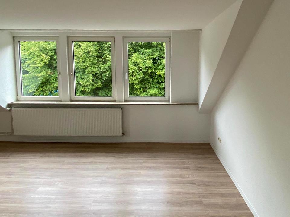 Thumbnail-3,5-Zimmer-Wohnung mit Stellplatz – ab 01.07.2026 verfügbar
