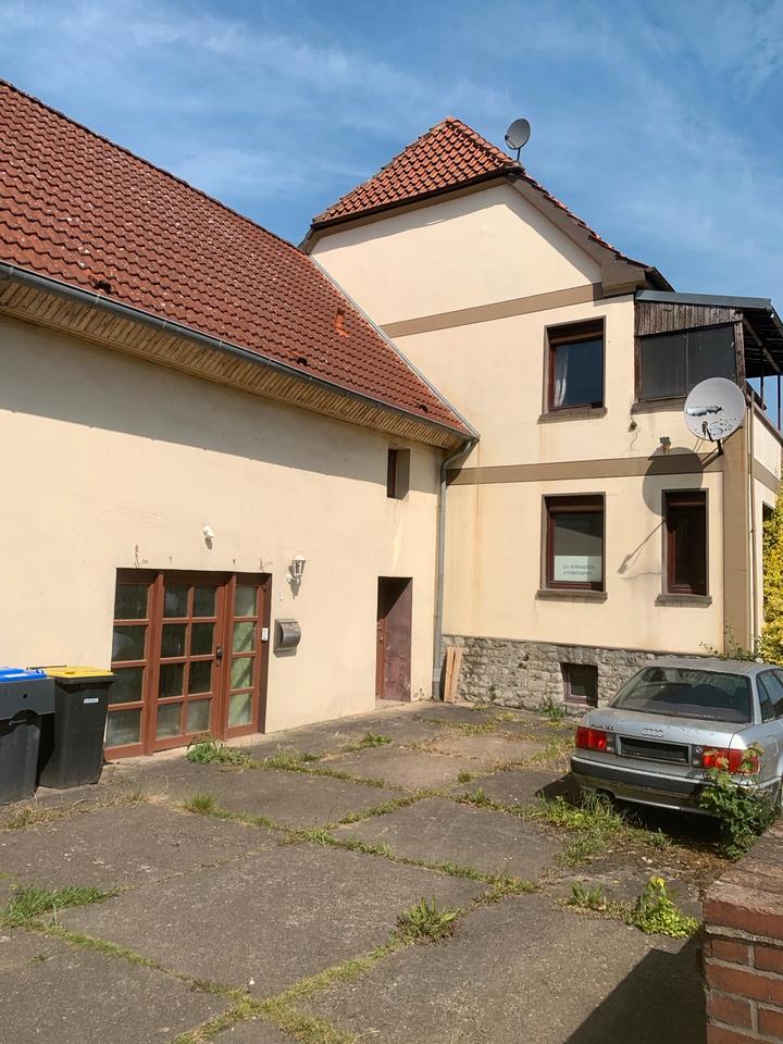Thumbnail-Einfamilienhaus mit separater Einliegerwohnung