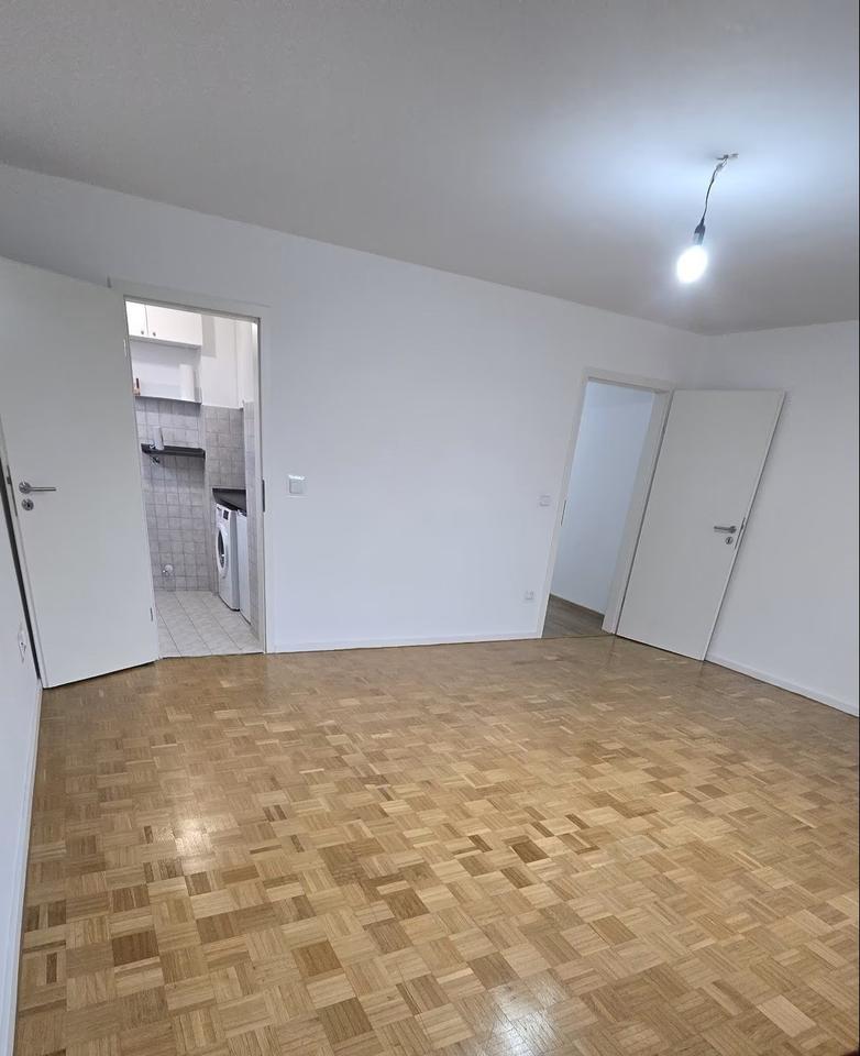 Thumbnail-Helle 2-Zimmerwohnung in München-Solln – renoviert, m