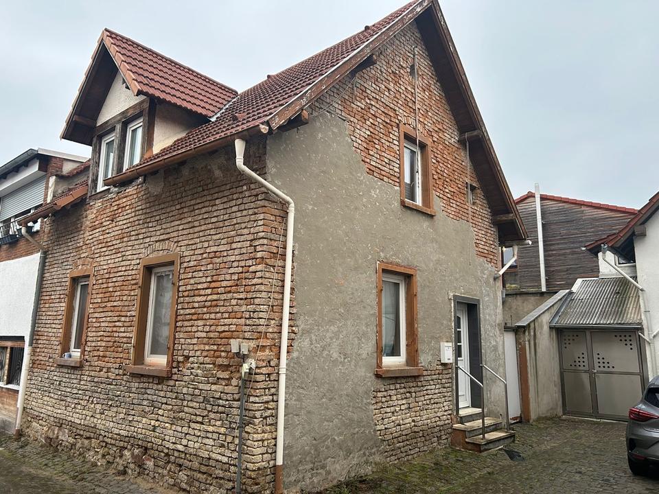 Thumbnail-Charmantes Haus Bj.1910 in ruhiger Lage Osthofen ca. 100qm