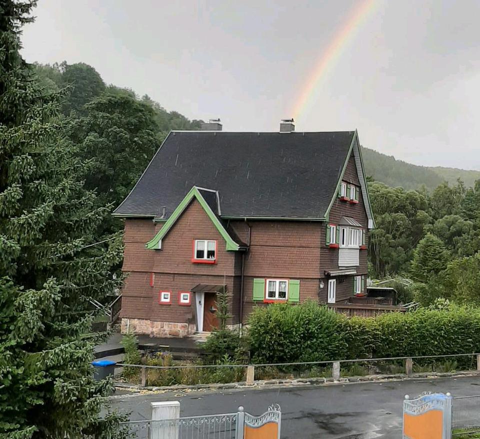 Thumbnail-Sehr schönes Holzhaus privat zu verkaufen