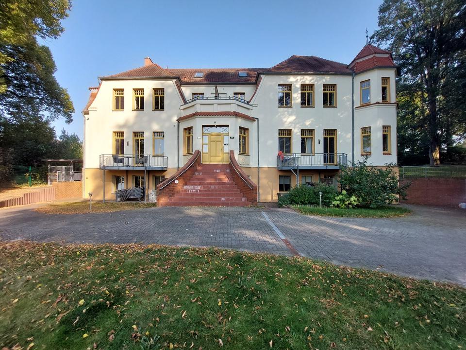 Thumbnail-2 Zi-Wohnung mit Balkon und Seeblick in Meckl. Seenplatte