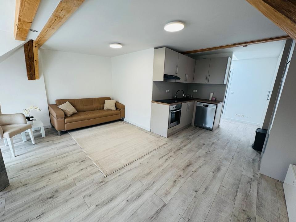 Thumbnail-ERSTBEZUG! Möblierte 3 Zimmer Wohnung