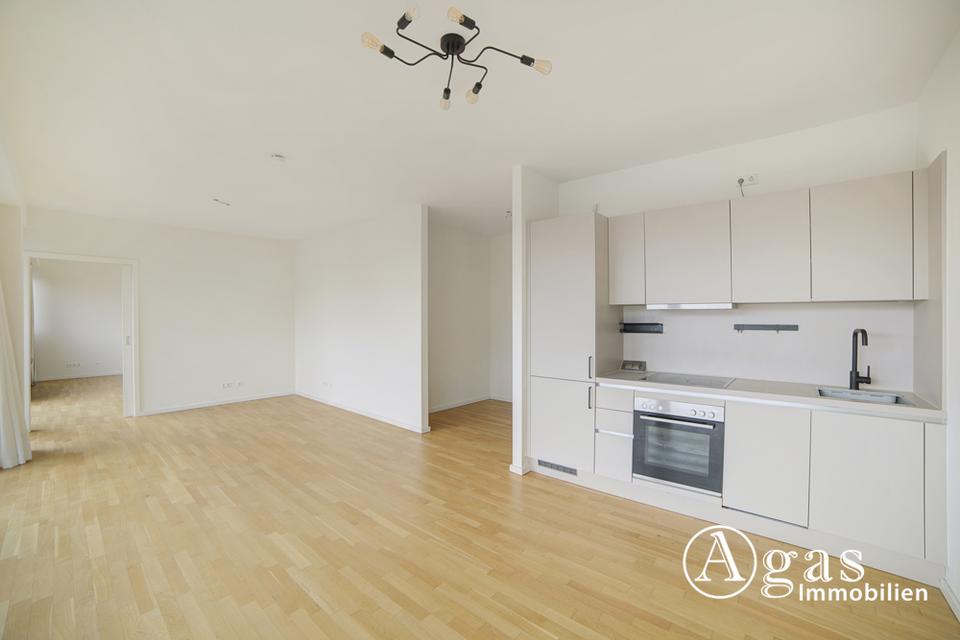 Thumbnail-Offen geschnittene 2 Zimmer Wohnung mit ca. 62m² und EBK im Dachgeschoss in Berlin-Mitte!