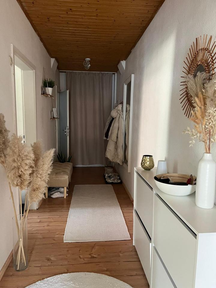 Thumbnail-2 Zimmer Wohnung, Küche, Bad im Philosophenweg zur Miete