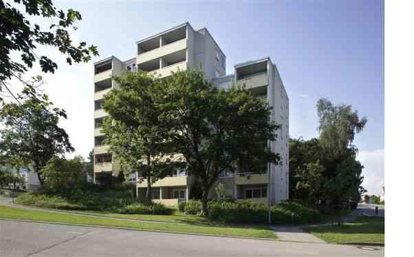 Thumbnail-Frisch renoviertes 1,5-Zimmer-Apartment mit Einbauküche und Balkon