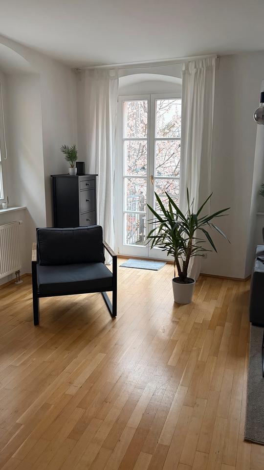 Thumbnail-Charmante 3-Zimmer-Wohnung in der Regensburger Innenstadt