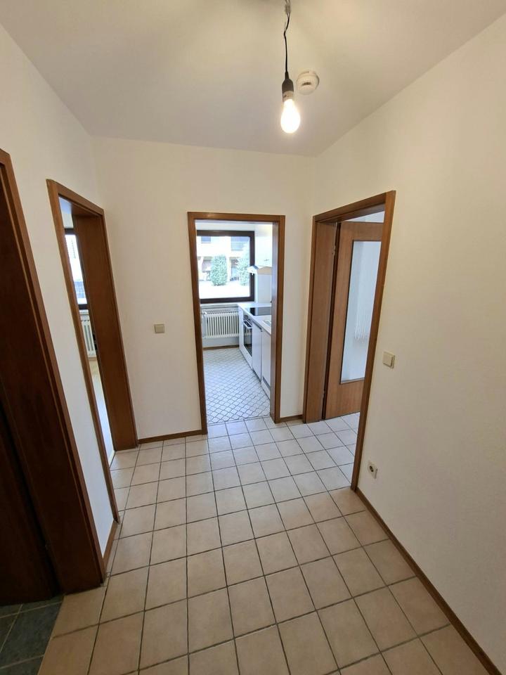 Thumbnail-2 Zimmerwohnung frisch renoviert von privat