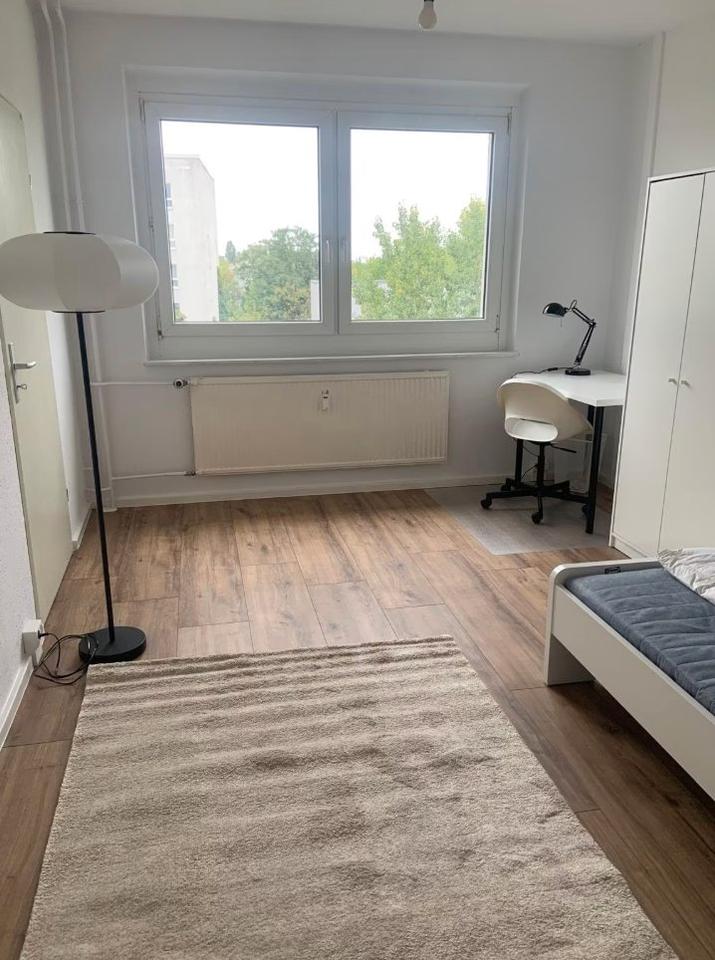 Thumbnail-Einzug zum 01.05. - WG-Zimmer in Berlin-Köpenick